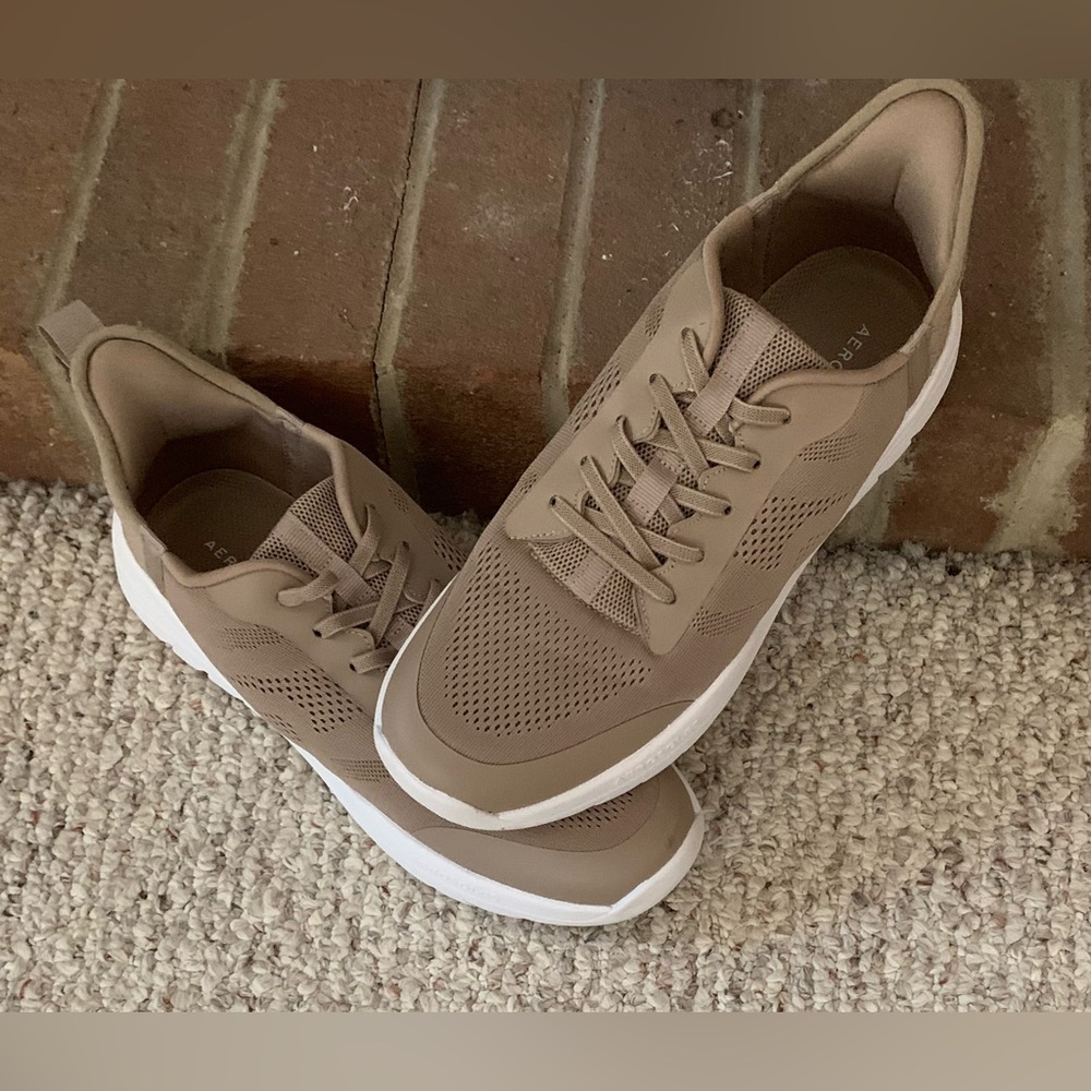 AEROSOLES Khaki Sneakers